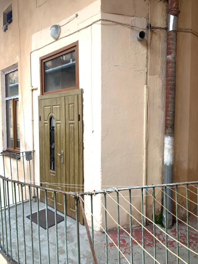 Apartment центр. оперний театр. студія *