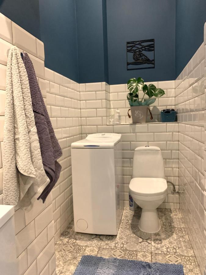центр. оперний театр. студія Apartment Lviv